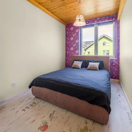 Apartment Family 5 Min Gdn Airport Lotnisko 24h Selfcheck In *